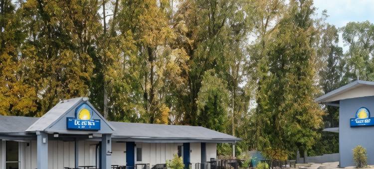 北卡罗来纳州索尔兹伯里温德姆戴斯酒店(Days Inn by Wyndham Salisbury, NC)图片