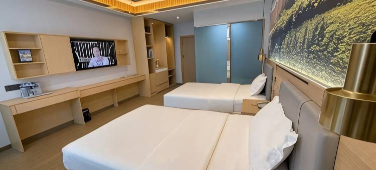 若尔盖蓝海湾酒店图片