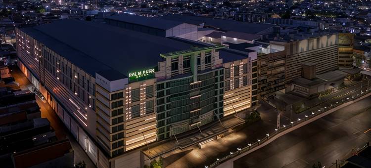 泗水棕榈公园酒店(Palm Park Hotel Surabaya)图片