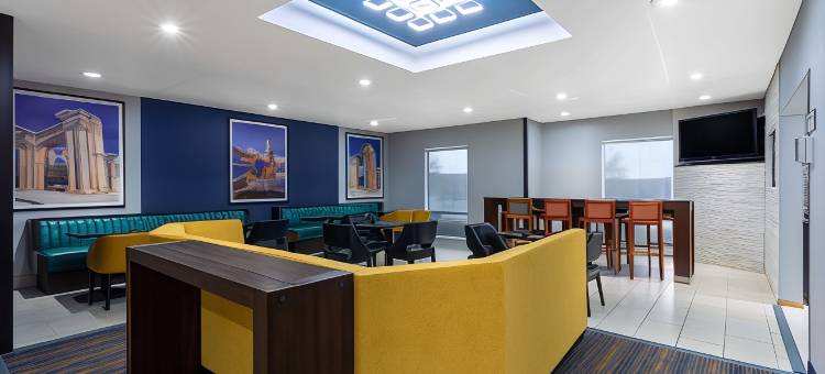 哥伦布西希利亚德拉昆塔温德姆套房酒店(La Quinta Inn & Suites by Wyndham Columbus West - Hilliard)图片