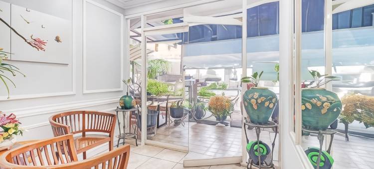 红多兹酒店-近茂物宫(Hotel O Bogor Near Museum Peta)图片