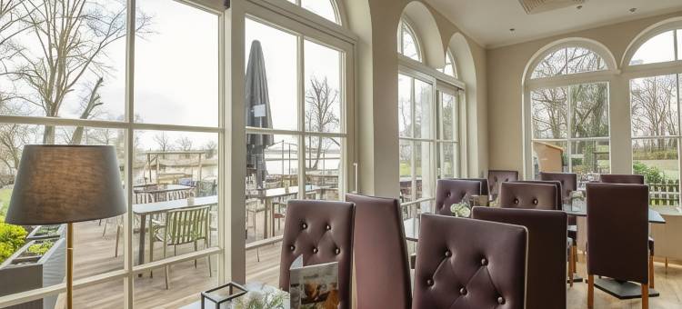 勃兰登堡河畔哈维尔湖酒店(Seehotel Brandenburg an der Havel)图片