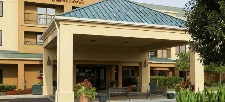 纽瓦克格兰维尔万怡酒店(Courtyard Newark Granville)图片