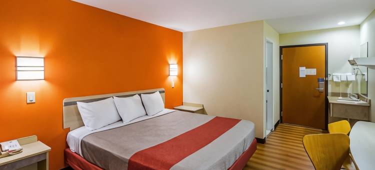 乌尔班纳 6 号汽车旅馆(Motel 6 Urbana, IL)图片