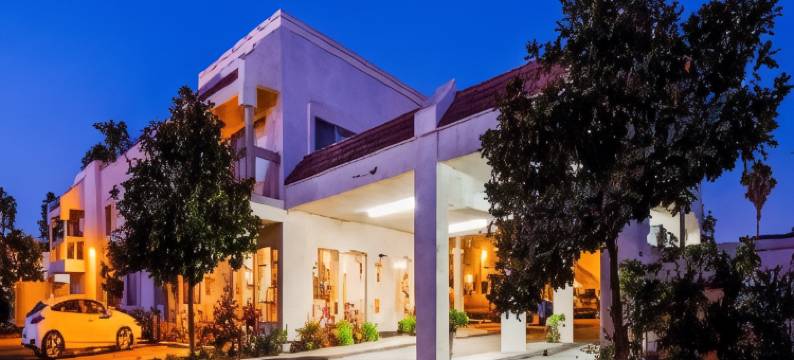 卡马里奥贝斯特韦斯特酒店(SureStay Hotel by Best Western Camarillo)图片