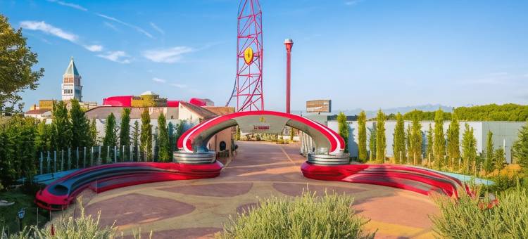 由波特文图拉世界运营的东西风别墅中心(Ponient Vila Centric by PortAventura World)图片