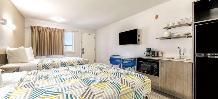 Studio 6 沃斯堡，德克萨斯州 -Stockyards East(Studio 6 Fort Worth, TX -Stockyards East)图片