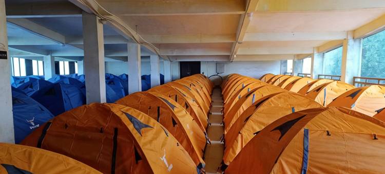 武功山金顶白鹤园帐篷基地图片