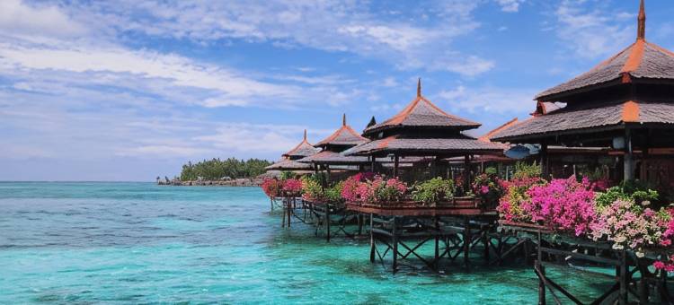 马步岛水上屋度假村(Mabul Water Bungalows)图片