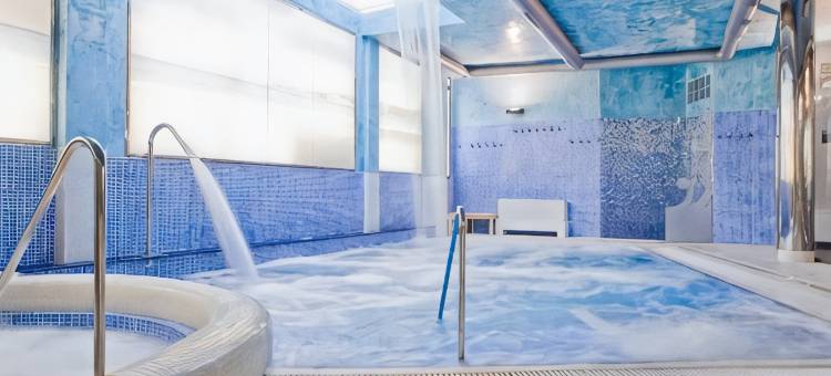 奥格罗韦高级Spa3号酒店(Hotel Spa Norat O Grove Superior)图片