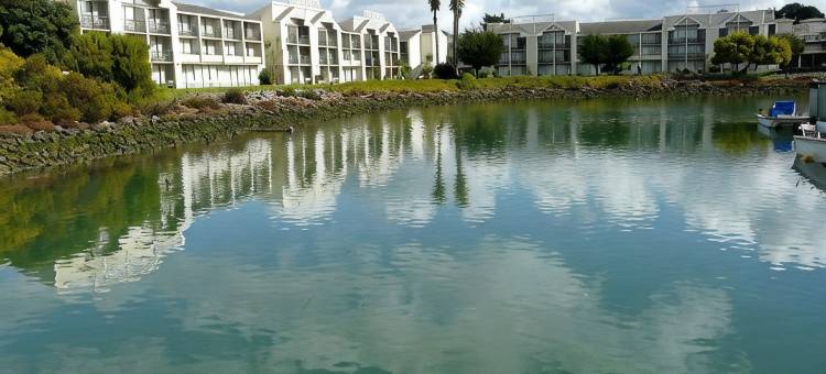 伯克利码头希尔顿逸林酒店(DoubleTree by Hilton Hotel Berkeley Marina)图片