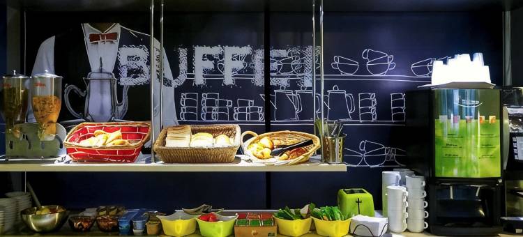 普伊昂诺克苏瓦宜必思快捷酒店(Ibis Budget Pouilly-en-Auxois)图片