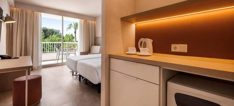 普罗图尔野生动物园公寓酒店(Protur Safari Park Aparthotel)图片