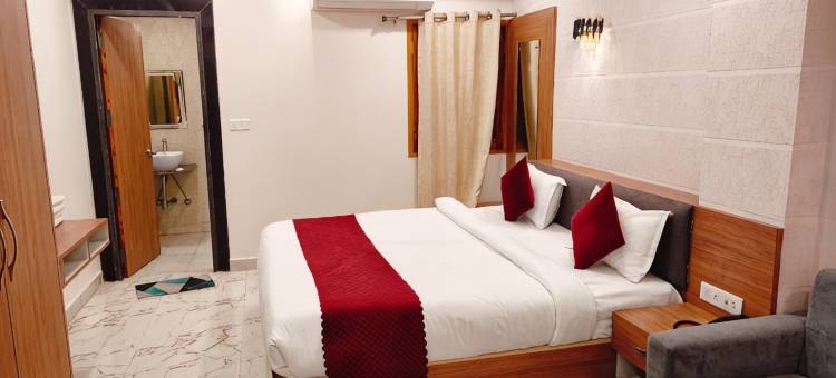 Royal Inn by White Panda Hotels图片