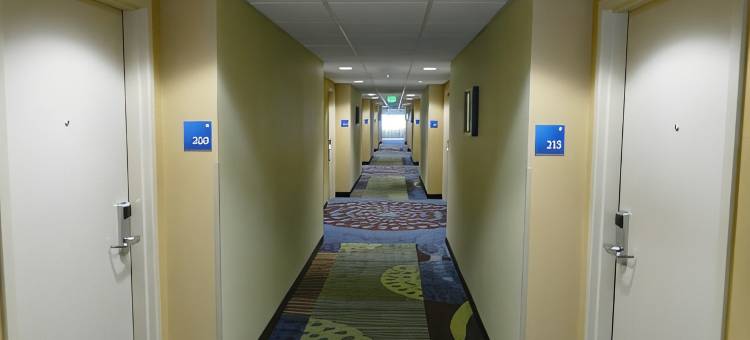 智选假日套房酒店米尔福德(Holiday Inn Express & Suites MILFORD by IHG)图片