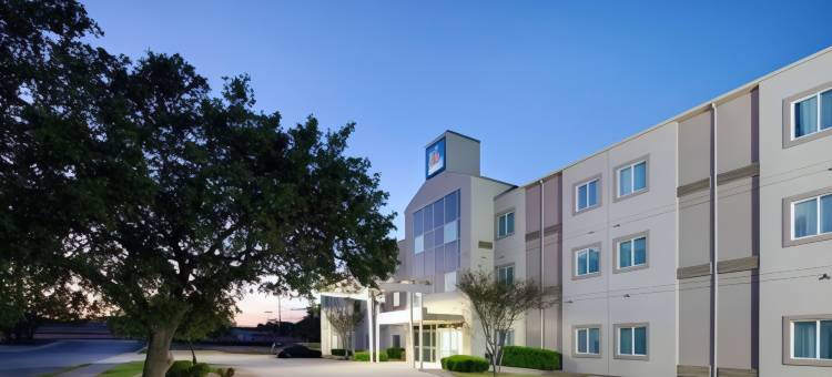 Baymont by Wyndham San Antonio Airport图片