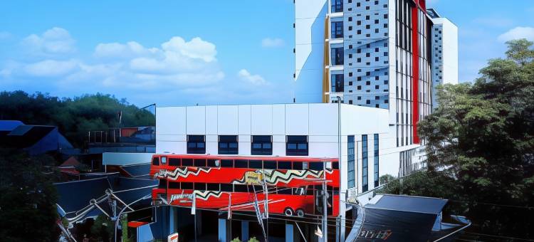 任沫迪波内戈罗WH 88酒店(Hotel 88 Jember by WH)图片