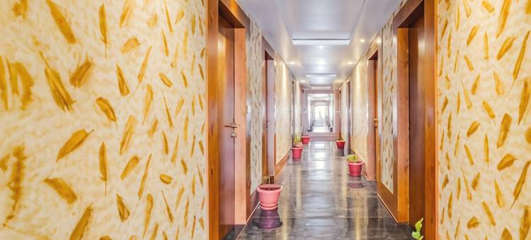 拉马穆尔蒂纳加尔西区酒店(原凤凰酒店)(Townhouse Ramamurthy Nagar West Formerly Phoenix Hotel)图片
