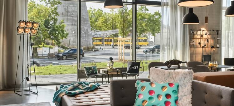 斯图加特Feuerbach Moxy酒店(Moxy Stuttgart Feuerbach)图片