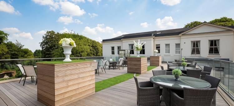 雷恩山庄(RainHill Hall Hotel)图片