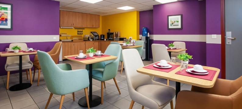 巴黎楠泰尔塞祖尔阿菲尔酒店(Séjours & Affaires Paris-Nanterre)图片