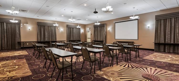 普洛佛贝斯特韦斯特酒店及会议中心(Best Western Plover-Stevens Point Hotel  Conference Ctr)图片