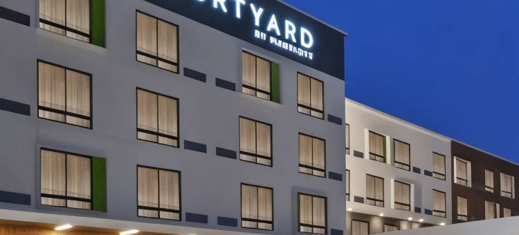 本顿港圣约瑟夫万豪万怡酒店(Courtyard St. Joseph Benton Harbor)图片