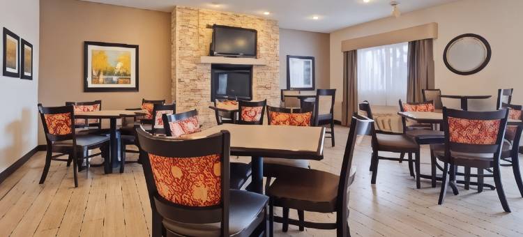 鹰岭贝斯特韦斯特优质套房酒店(Best Western Plus Eagleridge Inn  Suites)图片