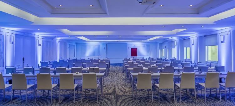 圣地亚哥广场NH乔利酒店(NH Collection Plaza Santiago)图片