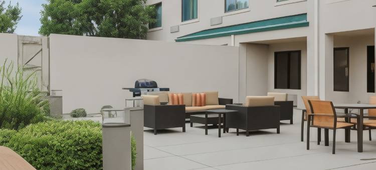 托皮卡万怡酒店(Courtyard Topeka)图片