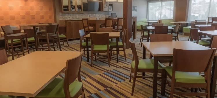 盖洛德万豪万枫酒店(Fairfield Inn & Suites Gaylord)图片