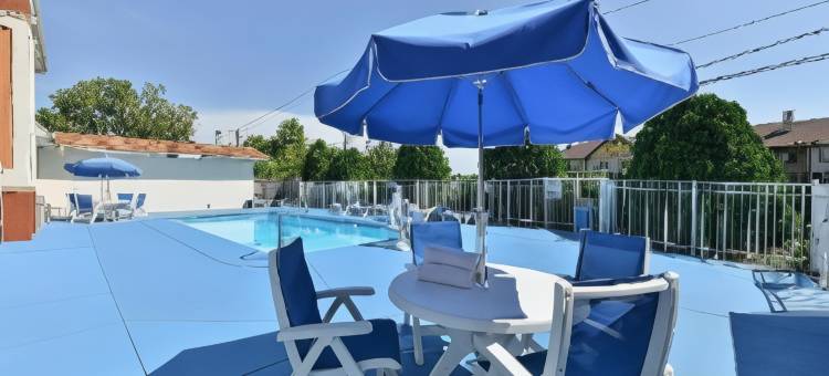 温德姆圣查尔斯戴斯酒店(Days Inn by Wyndham St. Charles IL)图片