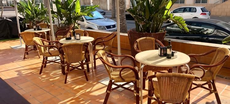 胡安卡洛斯旅馆(Hostal Juan Carlos)图片