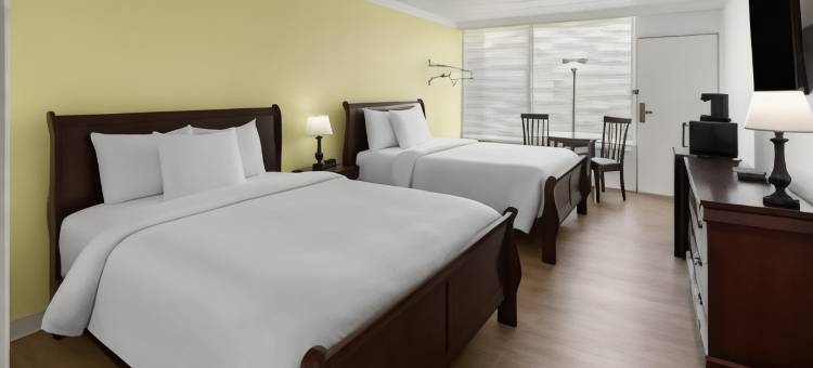 巴特勒/特斯拉生物疗愈温德姆华美达度假村(Ramada by Wyndham Butler/Tesla Biohealing Resort )图片