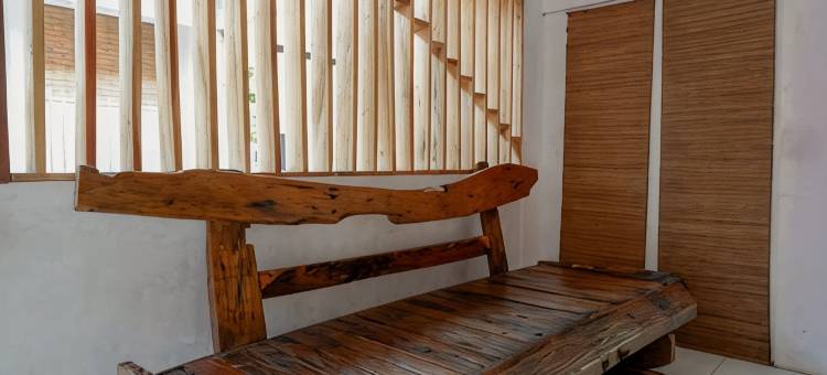 RedDoorz Near Goa Jatijajar 2图片