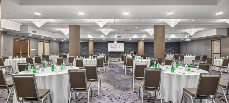 多伦多机场皇冠假日酒店(Crowne Plaza TORONTO AIRPORT by IHG)图片