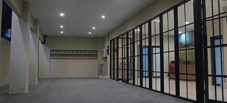 Djuragan Kamar Slipi图片