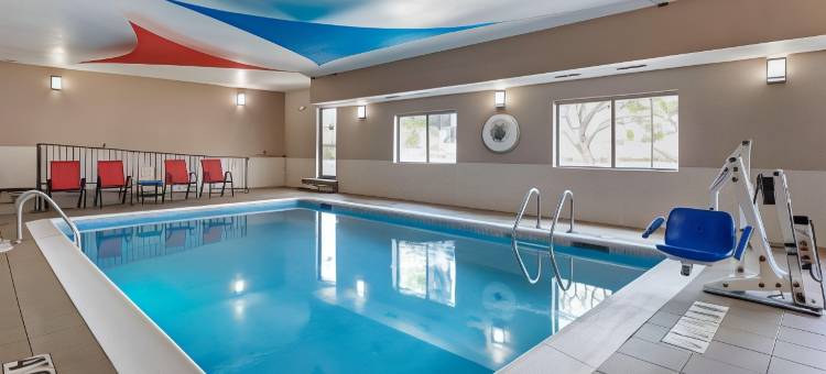 莫林-阔德城舒适酒店(Comfort Inn Moline - Quad Cities)图片