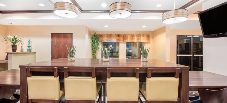 迪尔雷速8酒店(Super 8 by Wyndham Dilley TX)图片