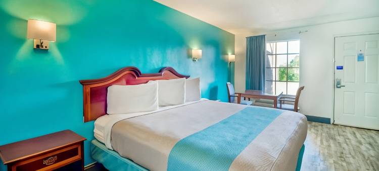格兰德河6号汽车旅馆(Motel 6 Grand Rivers, KY)图片