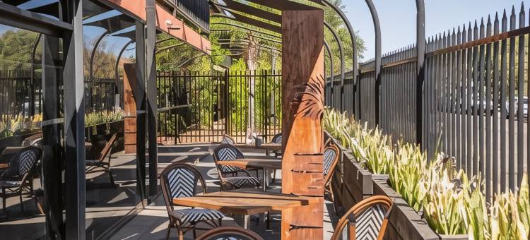 外交官酒店-爱丽斯泉(Diplomat Hotel Alice Springs)图片