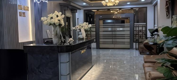 金色宫殿酒店(Golden Palace Hotel)图片