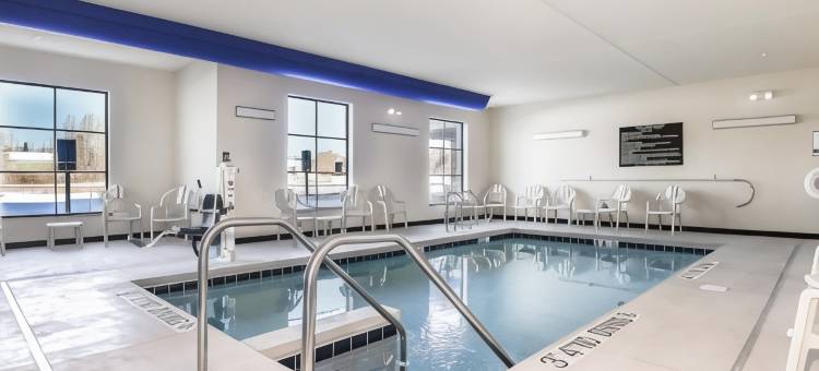 鹅卵石酒店和套房 - 莱因兰德(Cobblestone Hotel & Suites - Rhinelander)图片