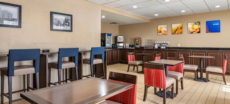 舒适酒店(Comfort Inn Warren)图片