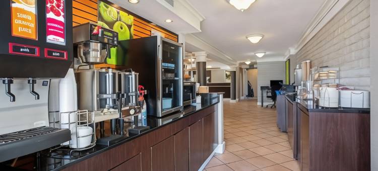 丹佛戈尔登拉昆塔温德姆酒店(La Quinta Inn by Wyndham Denver Golden)图片