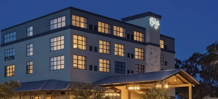 波尔贝维希尔顿逸林酒店(The Bevy Hotel Boerne - a Doubletree by Hilton)图片