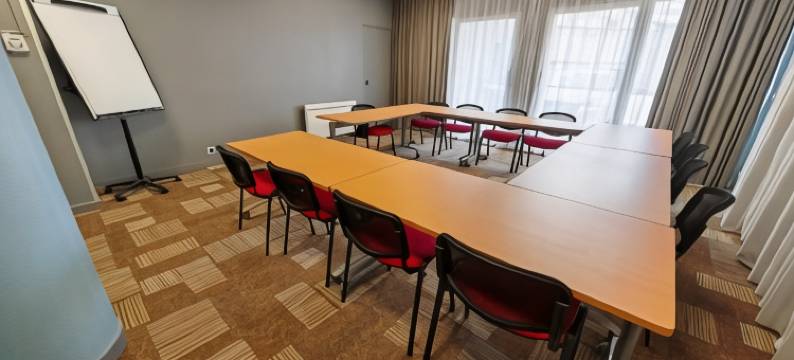 宜必思孚日圣迪耶酒店(Ibis Saint-Dié-Des-Vosges)图片