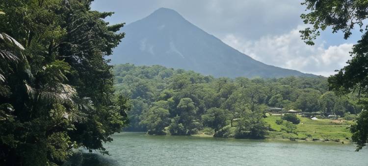 旅行者拉福图纳旅舍(Viajero la Fortuna Hostel)图片