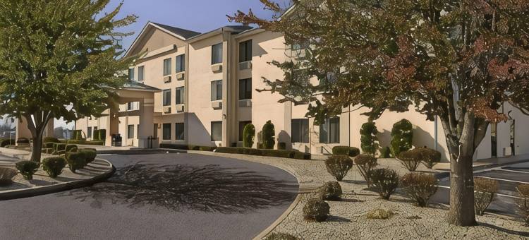 奥法伦圣路易斯地区美吟酒店(Baymont by Wyndham O'Fallon St. Louis Area)图片
