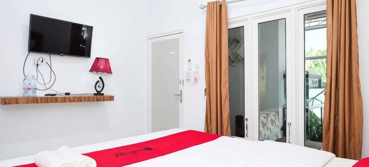 红门酒店-近瓦特斯车站(RedDoorz Syariah Near Stasiun Wates)图片